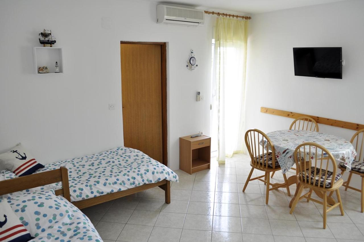 Apartment Vir 13686B المظهر الخارجي الصورة