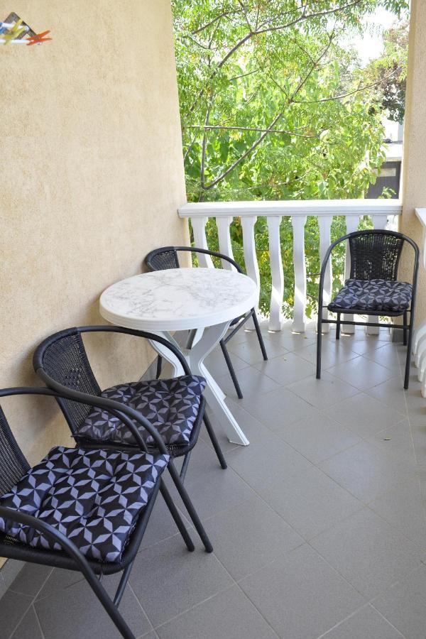 Apartment Vir 13686B المظهر الخارجي الصورة